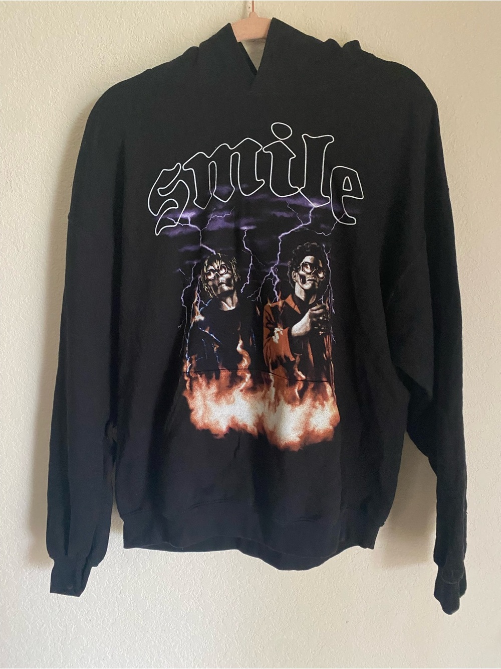 The Weeknd XO x Juice WRLD 999 Club Goth Black Graphic Smile Hoodie Sweatshirt - Picture 5 of 14
